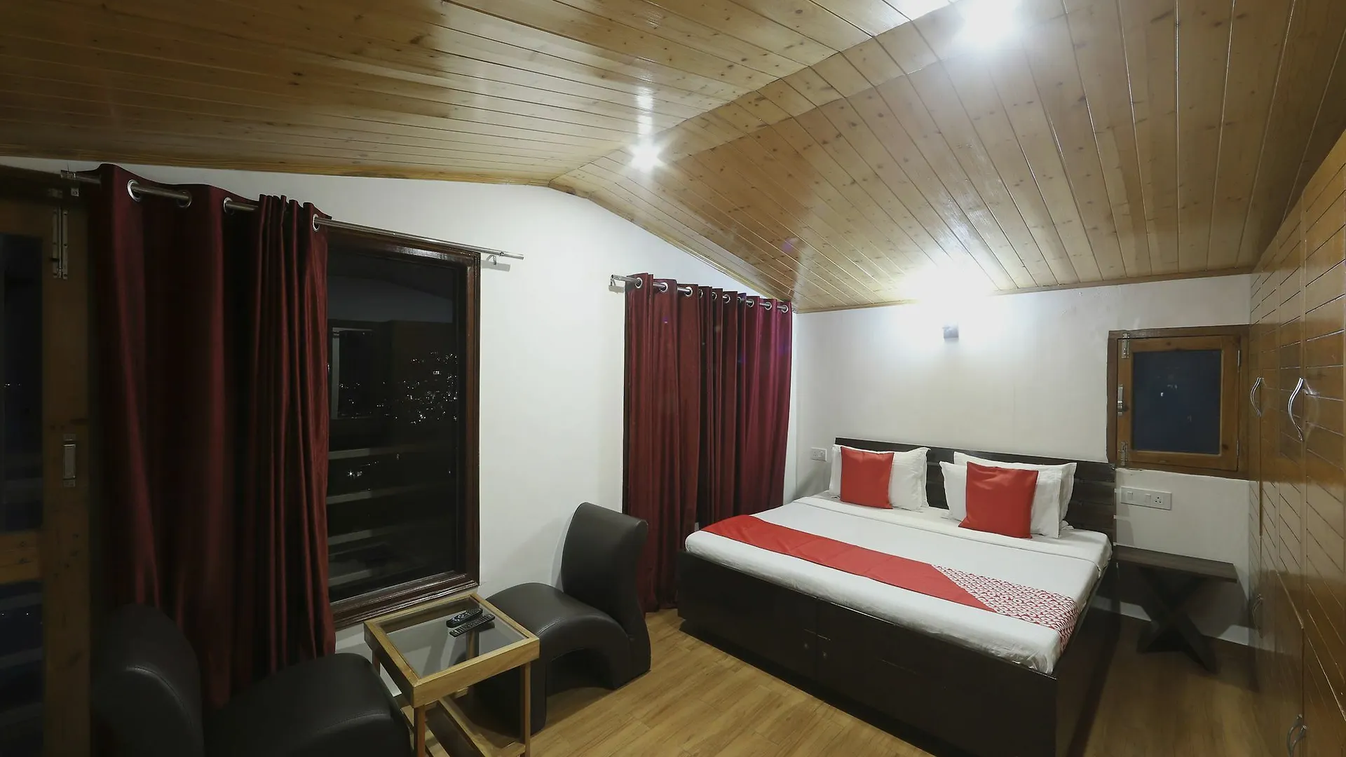 Oyo 13281 Home Boutique 3Bhk Villa Kasumpti Shimla India
