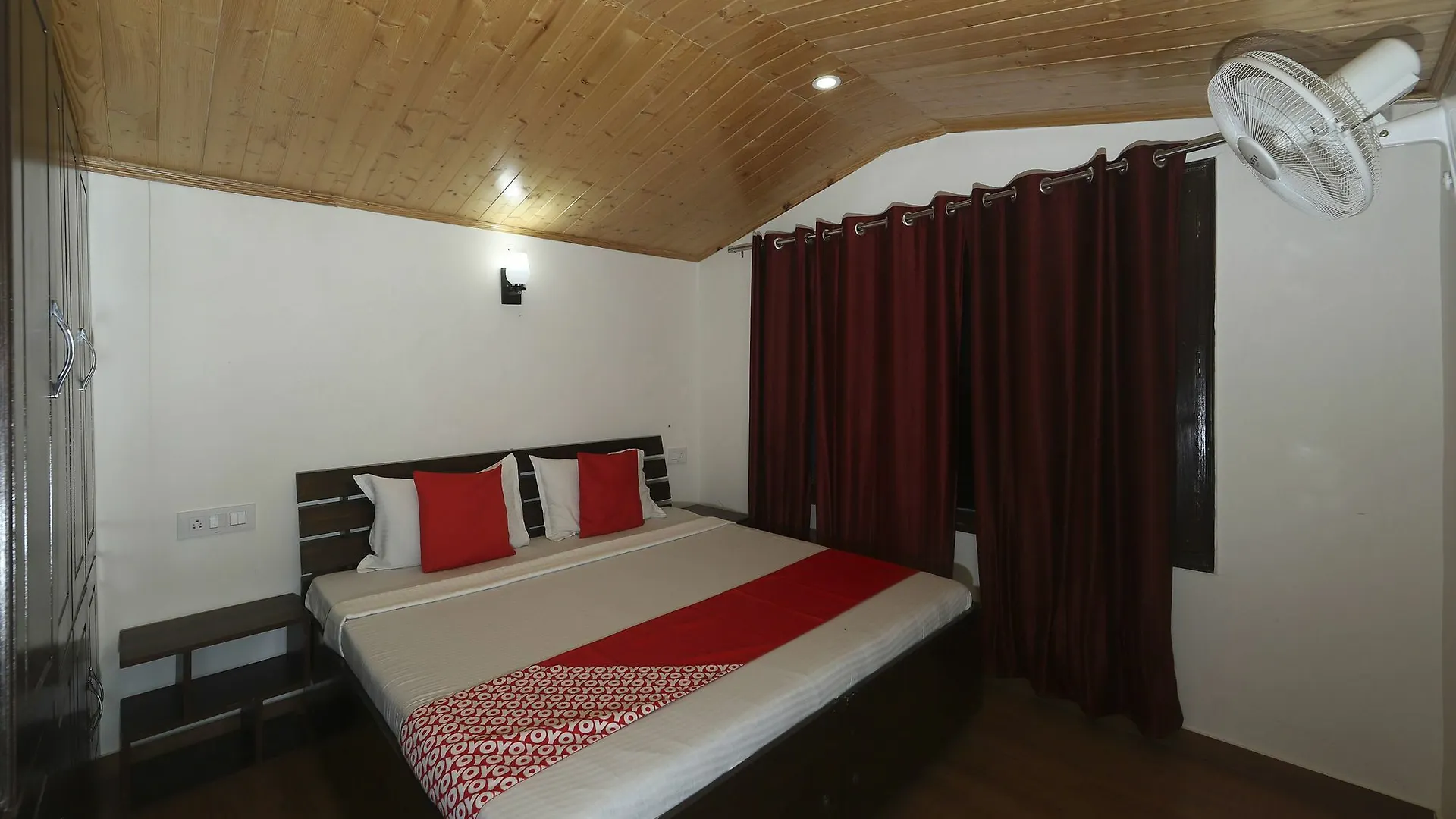Oyo 13281 Home Boutique 3Bhk Villa Kasumpti Shimla